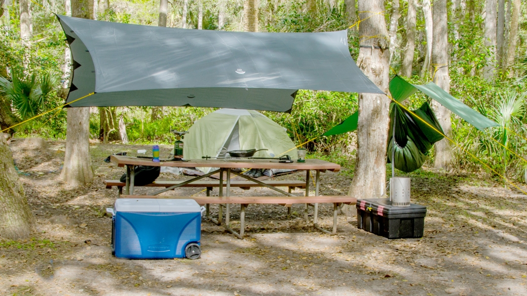 Video 16 X 9 2 tarps w- camping gear-2